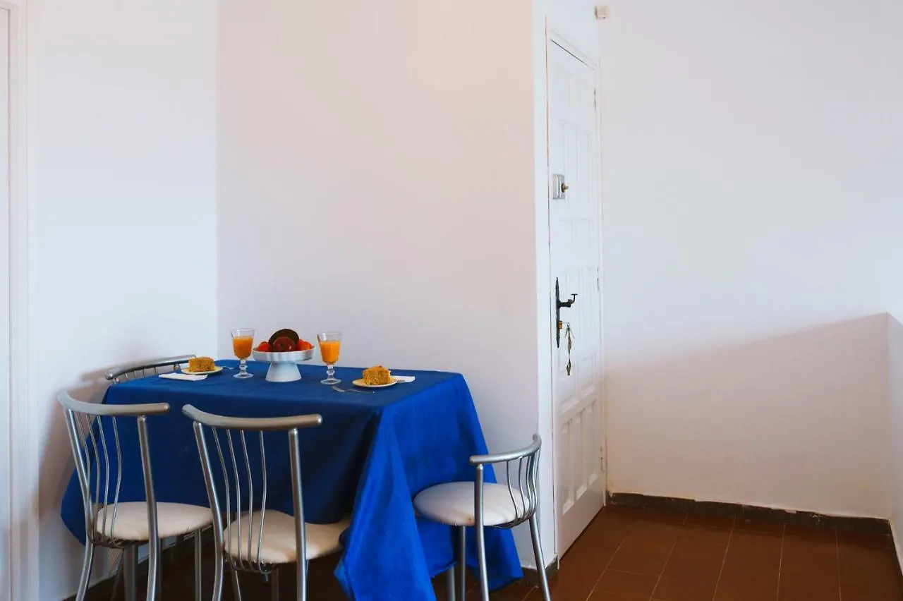 Coco Apt Renovated And With Seaview L'Escala 0*,