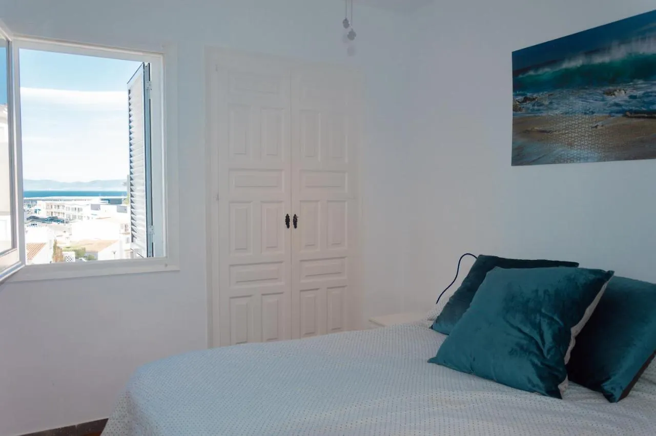 Coco Apt Renovated And With Seaview L'Escala
